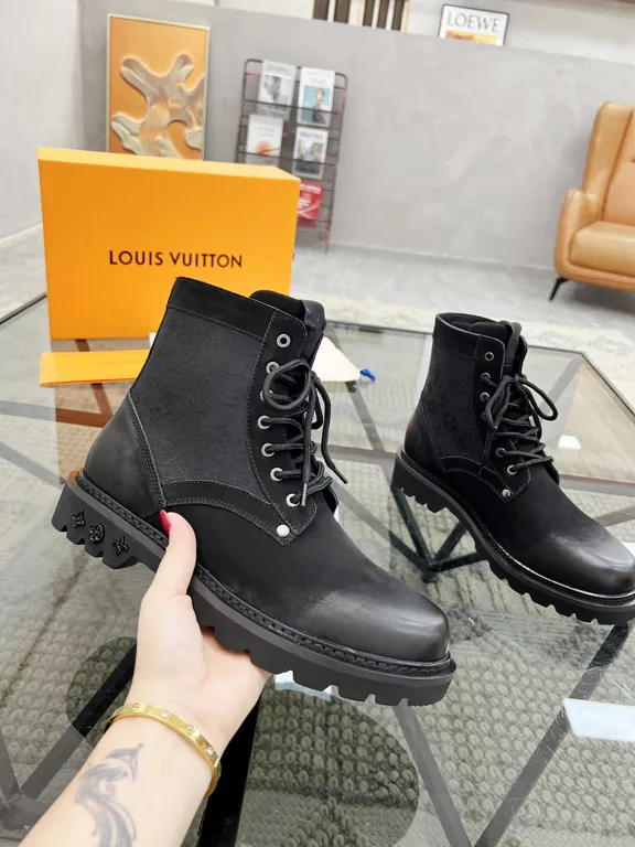 Louis Vuitton Shoe 